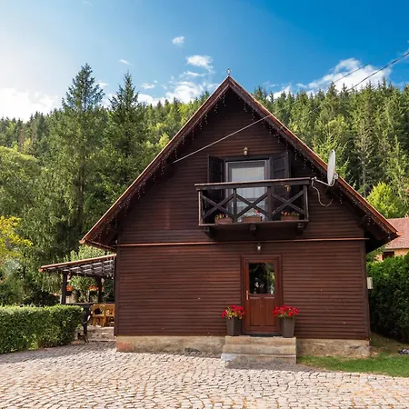 Nyaraló Elixir Kulcsosház Ivó